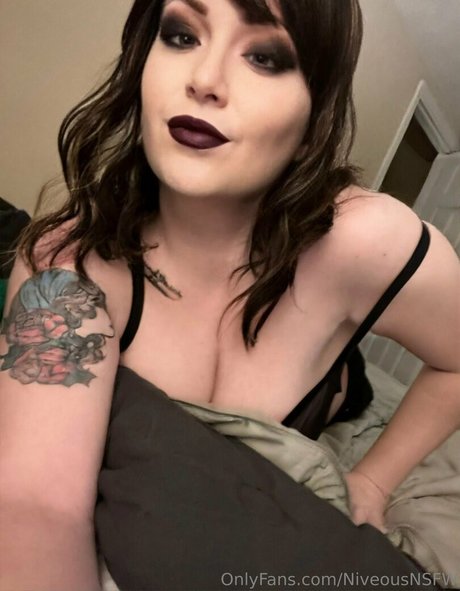 niveousnsfw pornstar pics