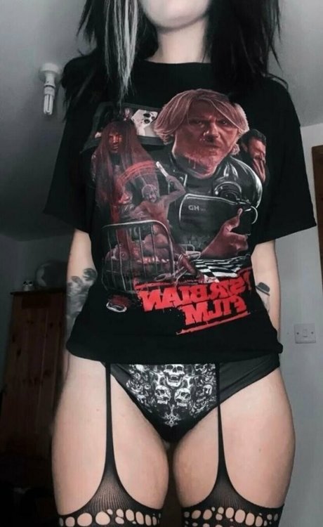 horror wh4re pornstar pretty photos