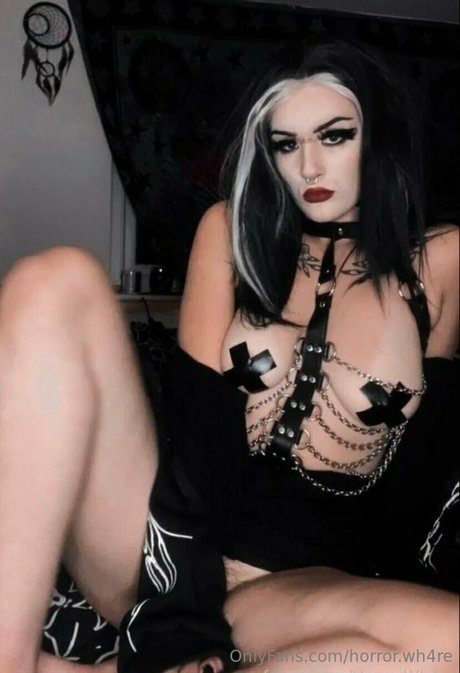 horror wh4re model exclusive pic