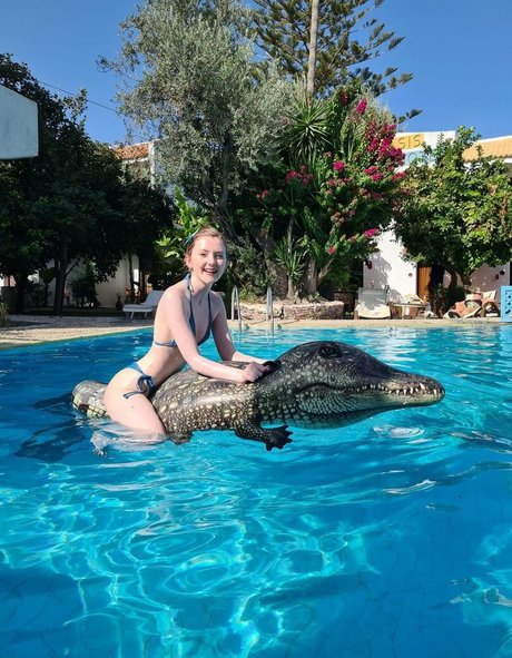 Tegan Josie xxx pornstar gallery