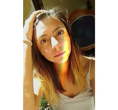 Manuela Velez adult actress pics