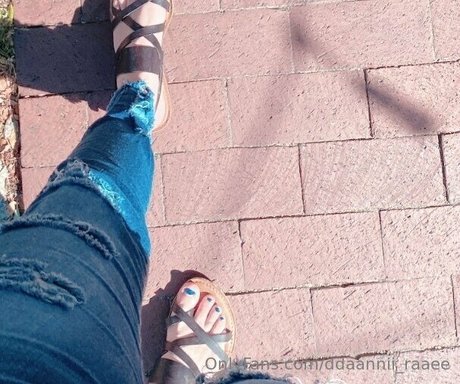 ddaannii raaee Profile pic