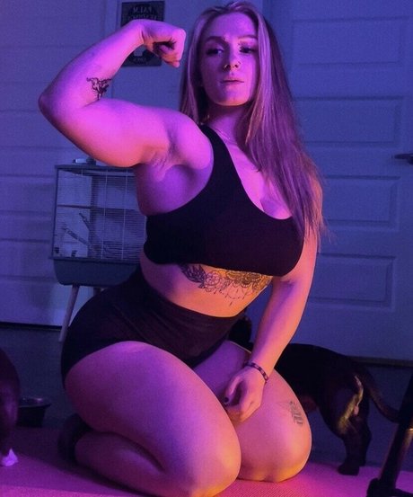 Kel saay model adult pics