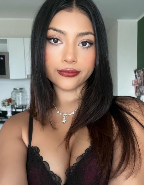 SexyAlexandra_ star pretty pictures