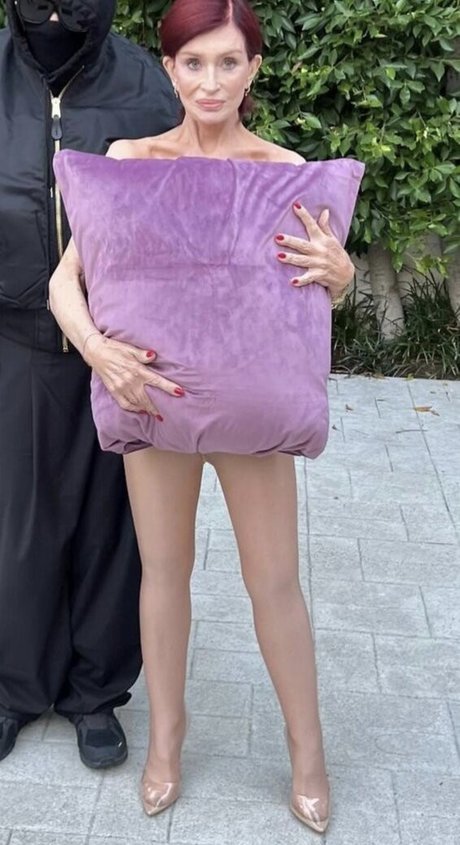 Sharon Osbourne model hd gallery