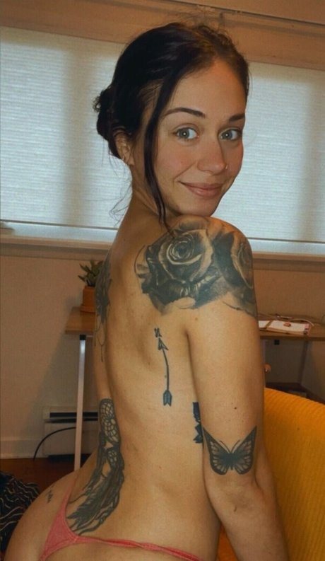 Bendi Marie adult model galleries