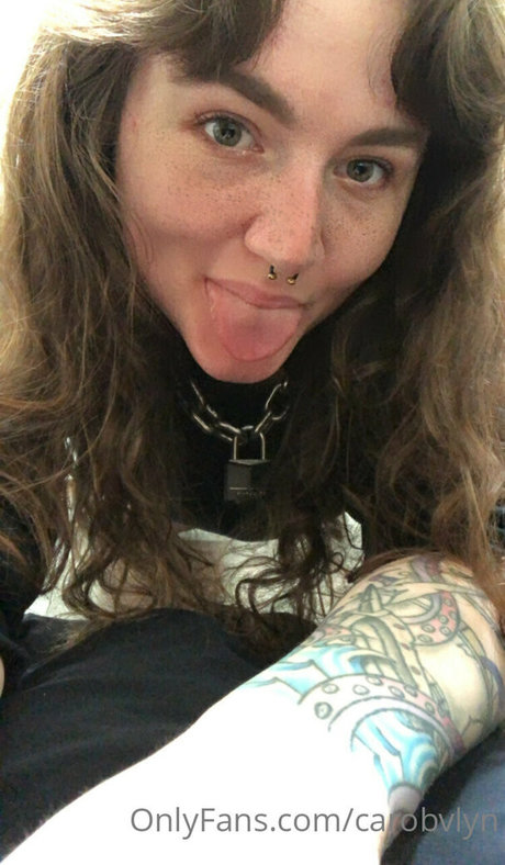 carobvlyn nice model gallery