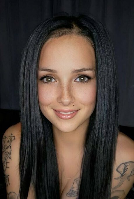 elizabeth liza high quality actress images