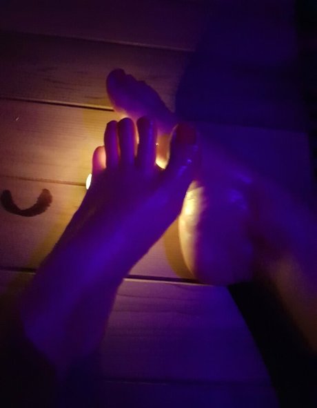 babylunafoot1 sexy actress archive