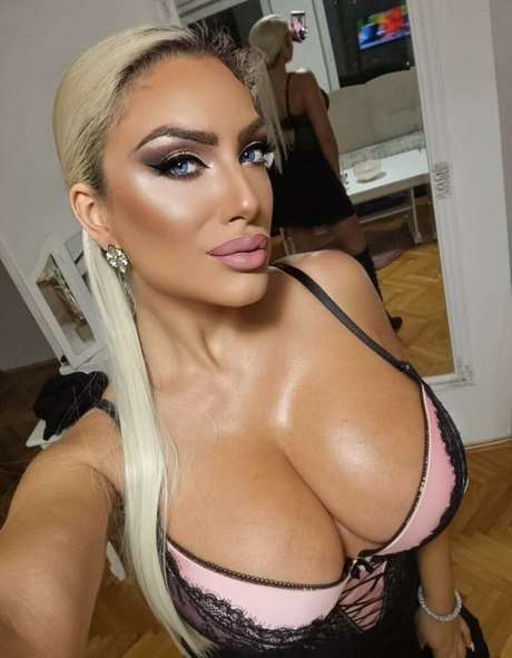 Tea Stosevska pornstar exclusive pics