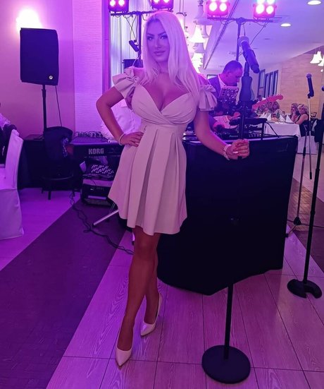 Tea Stosevska hd star archive