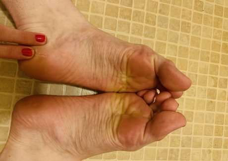 theselilpiggie6 model exclusive archive