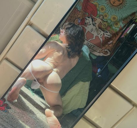 Ashton Twink hd model pics