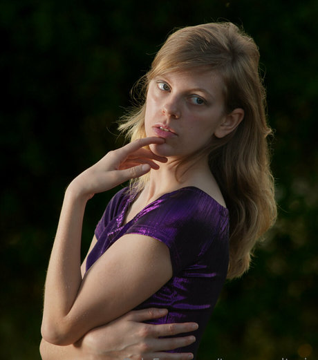 temperedteria erotic actress photos