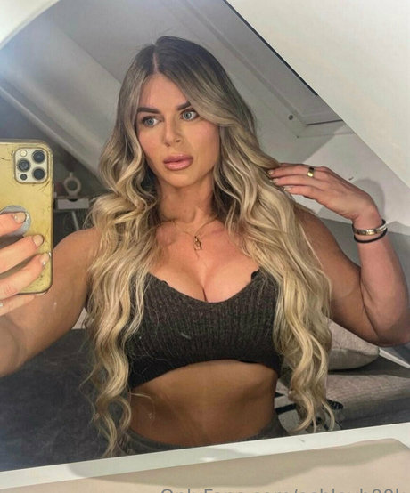 ashleyyyxxxxx perfect model picture