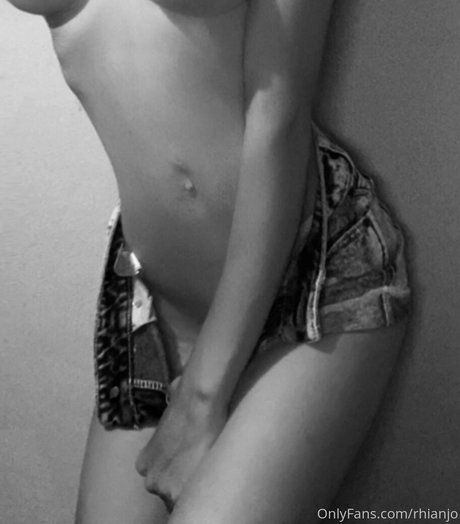 rhianjo model nude galleries