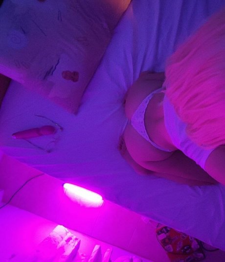 skoomka pornstar beautiful img