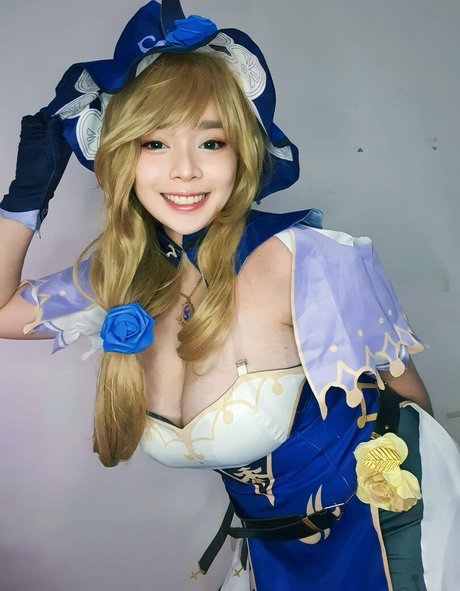 Nyarmiii hot star galleries