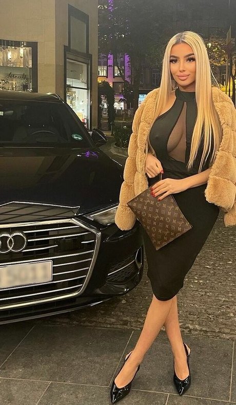 Luxuryysana MYM model hd images