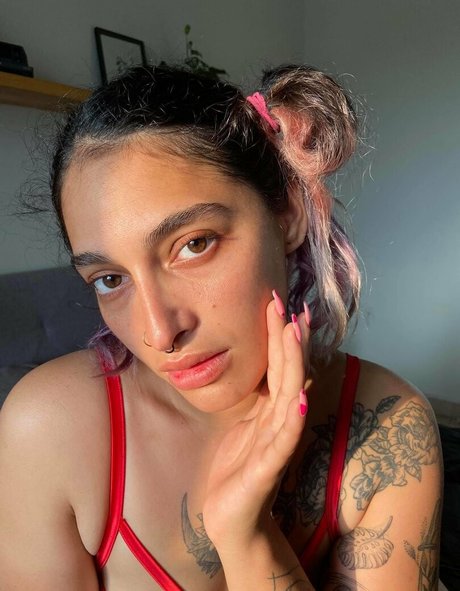 fe lina beautiful model pic