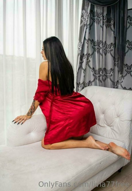 livia77free pretty star photos