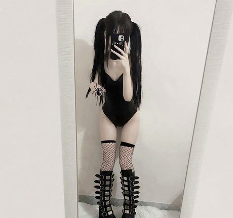 Katchamy model perfect archive