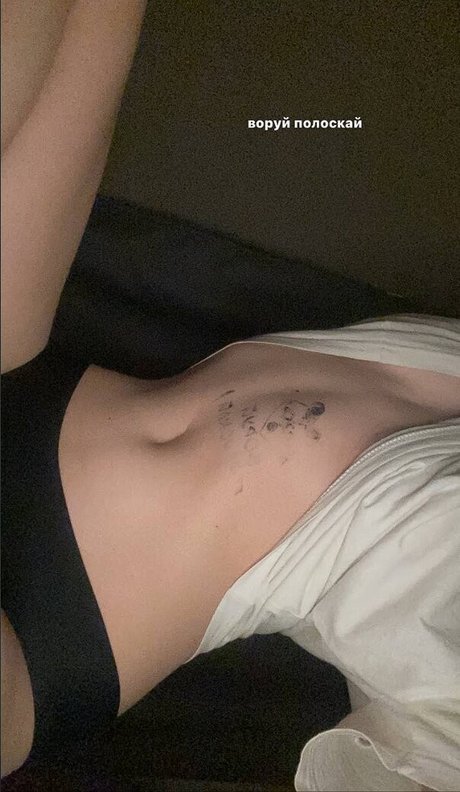 Guzelija exclusive model pics