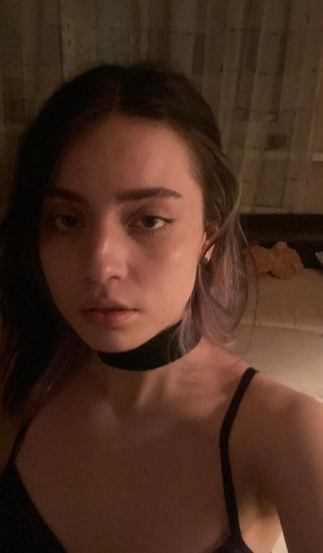 Guzelija erotic model pic