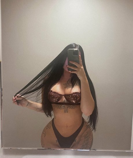 biancatoxic top pornstar images