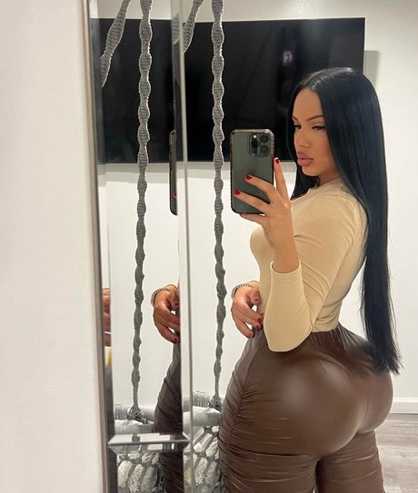 biancatoxic Profile pic