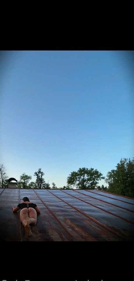 missbrown30 pornstar nude picture