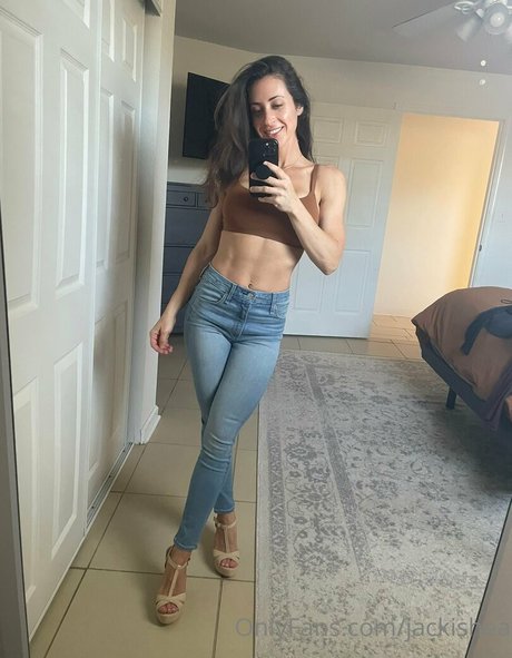 jackishea nudes pornstar image