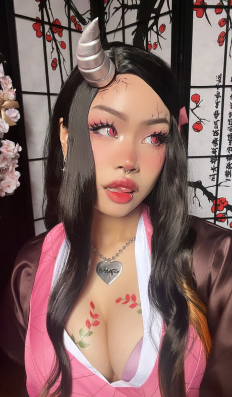 luhvars pornstar naked img