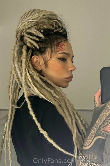 fishballsg pornographic star pic