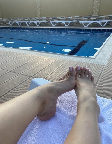 kiraqueen pornstar nude pics