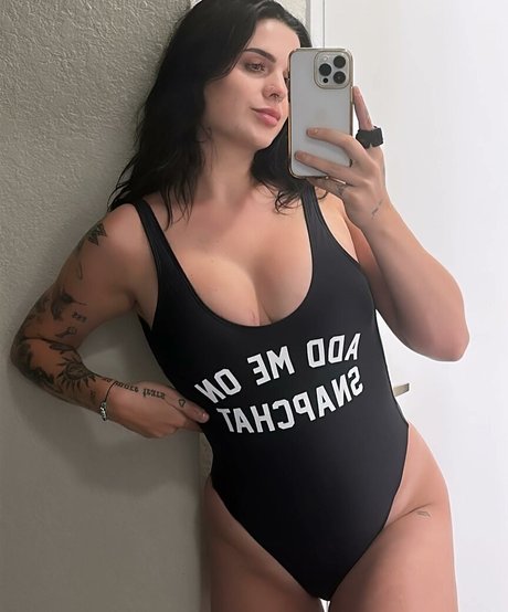 Hope Schwing erotic model pic