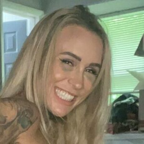 Taylor Starling pornstar nudes images