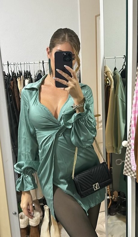 lauramedinarb sex model img