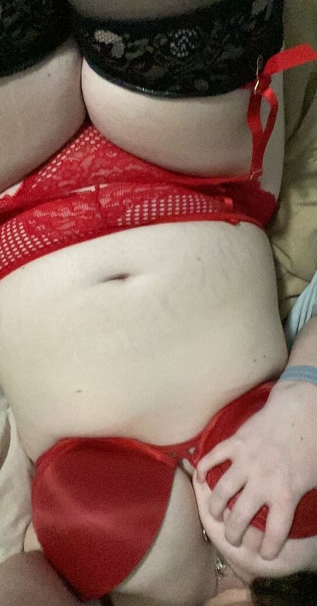 pr3ttyandpr3gnant star perfect image