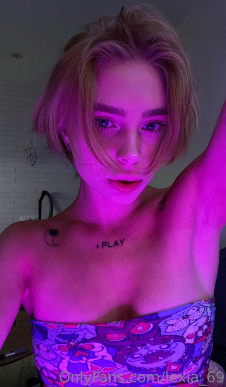 lexia 69 exclusive model image