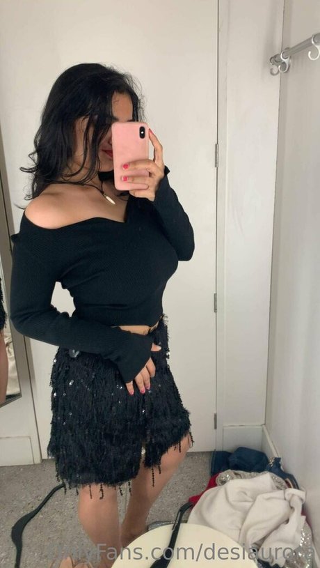 Desiaurora pornstar hd image