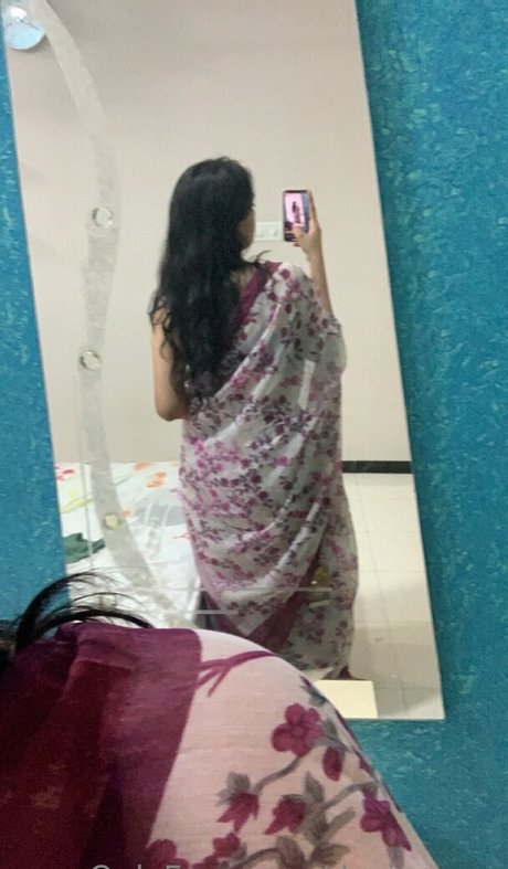 Desiaurora Profile pic