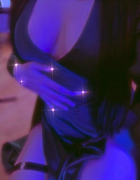 EllyAudios pornstar xxx picture