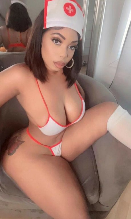 Teetopretty pornstar nudes images