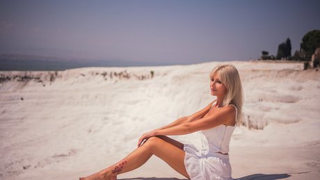 Wolffix exclusive actress photo