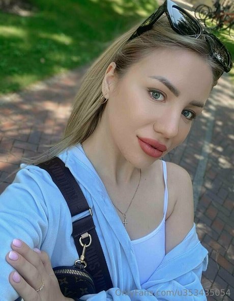 kate kk22 model sexy photos