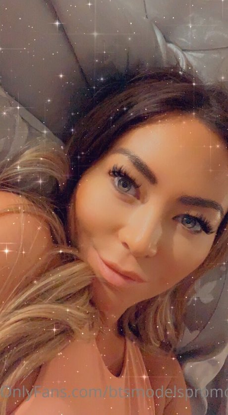 amodelslife art star galleries