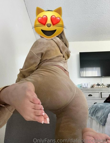 dafootgoddess1 star beautiful pictures