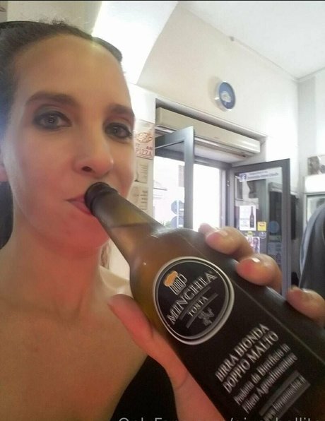 only queen84 star adult photos