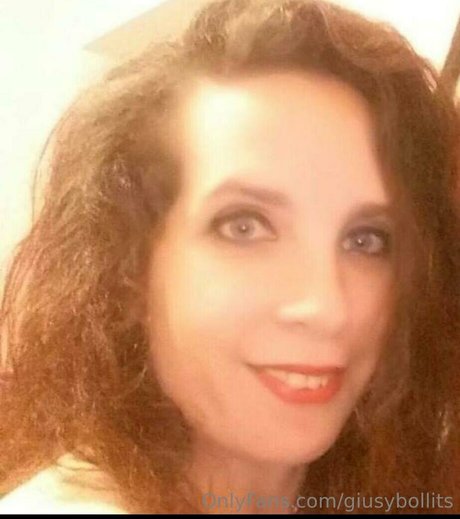 only queen84 model sex photo